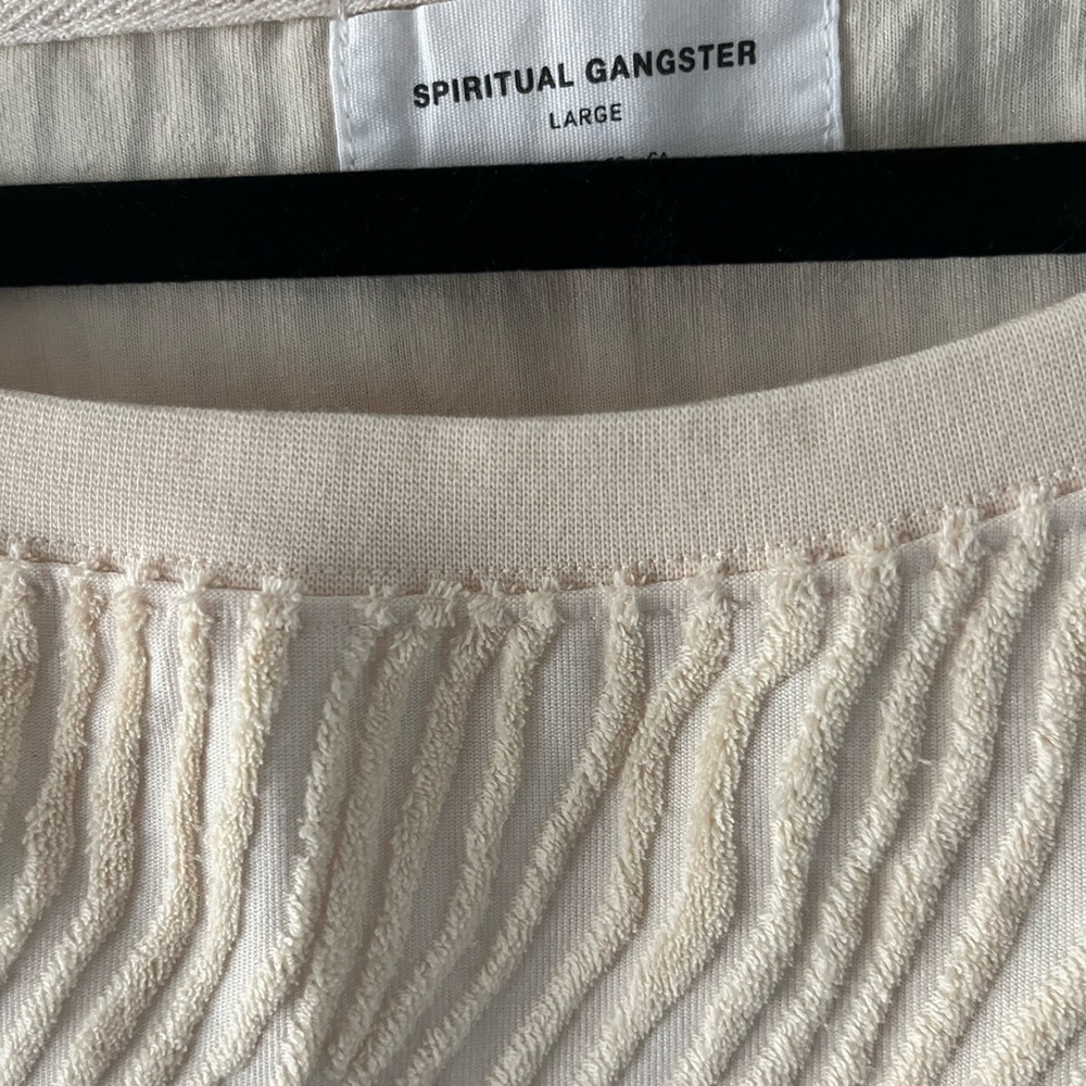 Elegant Cream Off-Shoulder Dress - Picture 7 of 9